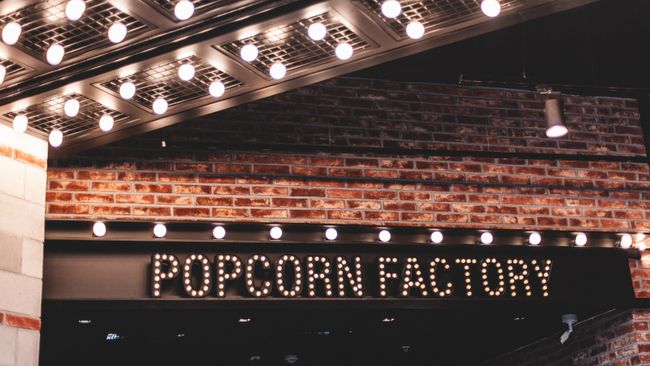 Best Gifts for Movie Buffs | theradar