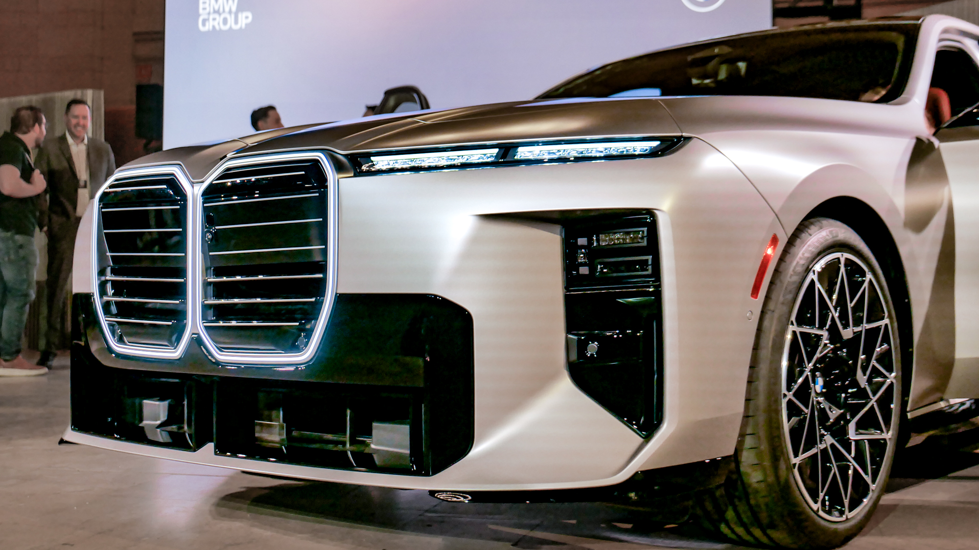 2027 BMW 7 Series front hood closeup.