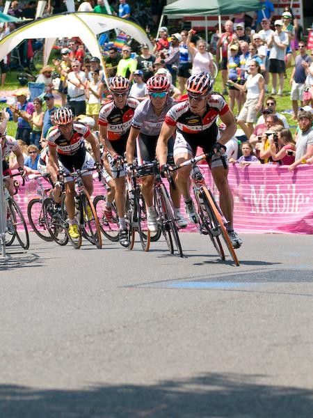 With three riders 9 minutes up the road, Team Ouch goes into action.