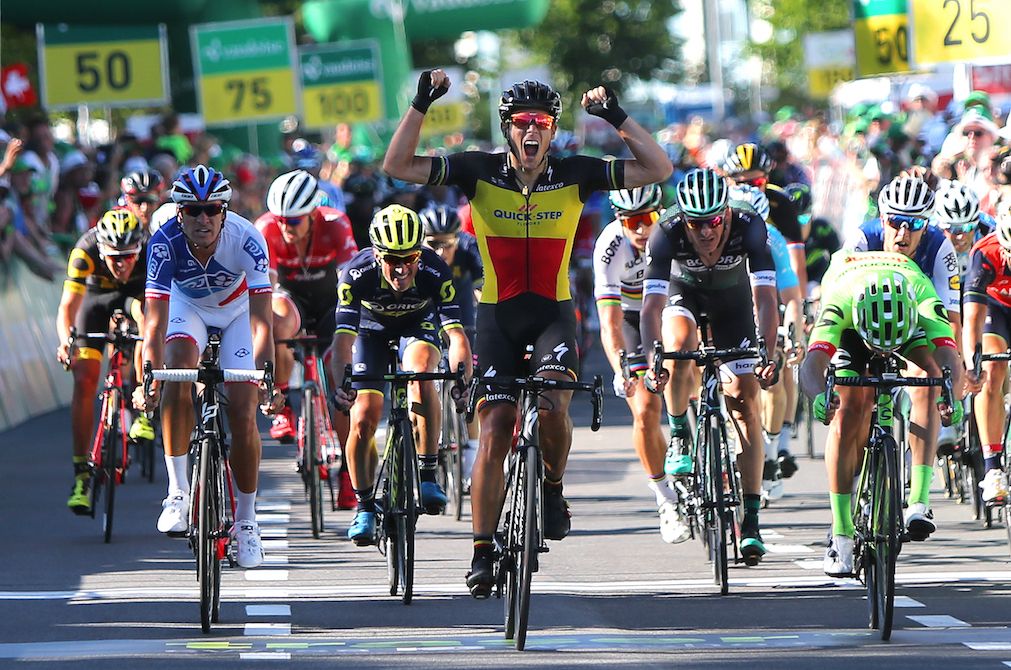 Philippe Gilbert wins stage 2 of the Tour de Suisse.
