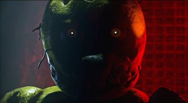 New FIVE NIGHTS AT FREDDY'S Trailer Dials Up The Scares