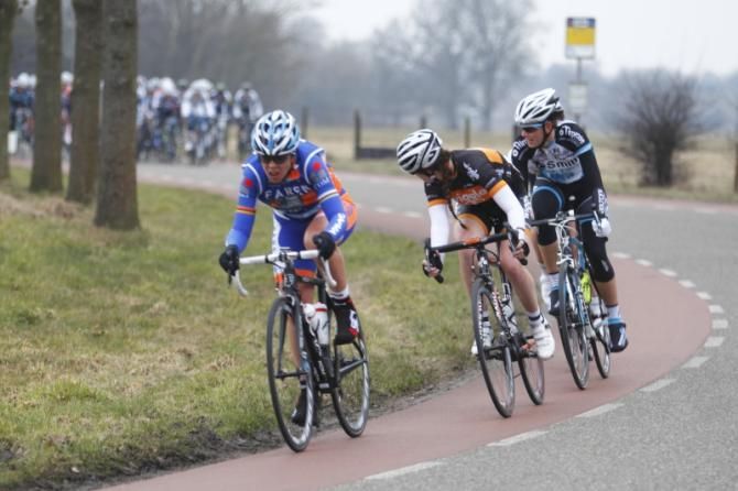 Just about to be caught, with 25km to go