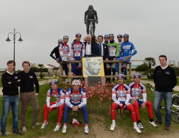 The 2016 Androni Sidermec team held its first camp in Cesenatico