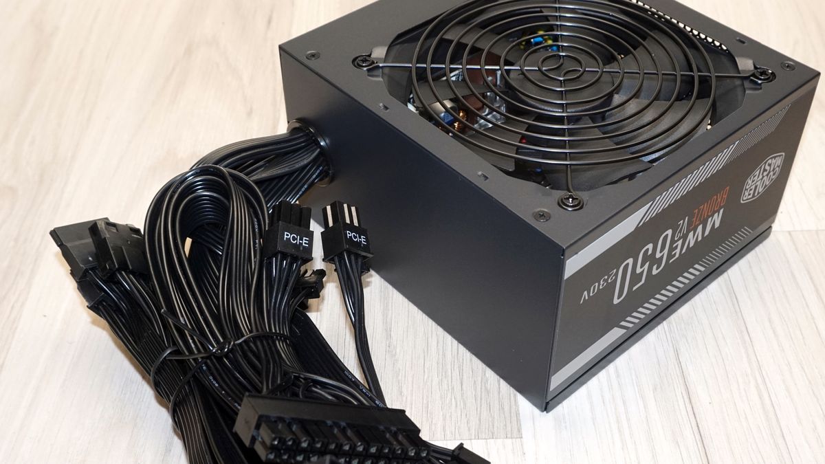 Cooler Master MWE Bronze V2 230V 650W