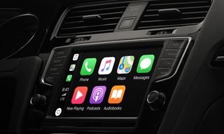 Apple CarPlay auto-play