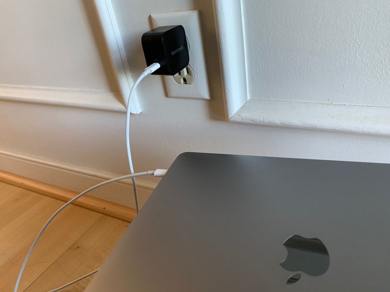 RAVPower 61W USB-C Wall Charger