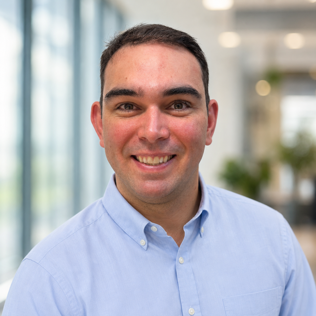 Smiling headshot of Ethan Janzen.