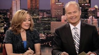 Patricia Heaton and Kelsey Grammer as news anchors on Back to You