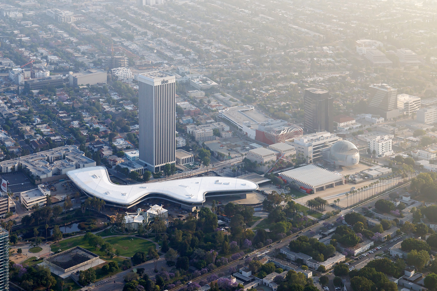 David Geffen Galleries at LACMA, aerial of the wider site and the new addition's organic shapes