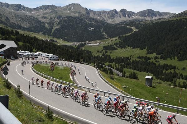 Riders climb in Tour de France stage eight to Saint-Girons