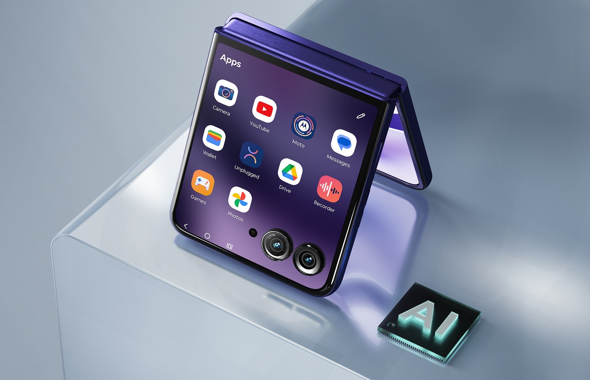 Motorola promises the Razr 70 Ultra can do everything a conventionally-sized smartphone can do