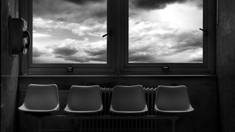 Monochrome, Glass, White, Atmosphere, Room, Style, Monochrome photography, Floor, Black-and-white, Fixture,