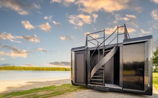 The Expandable Mansion comes with a roof deck