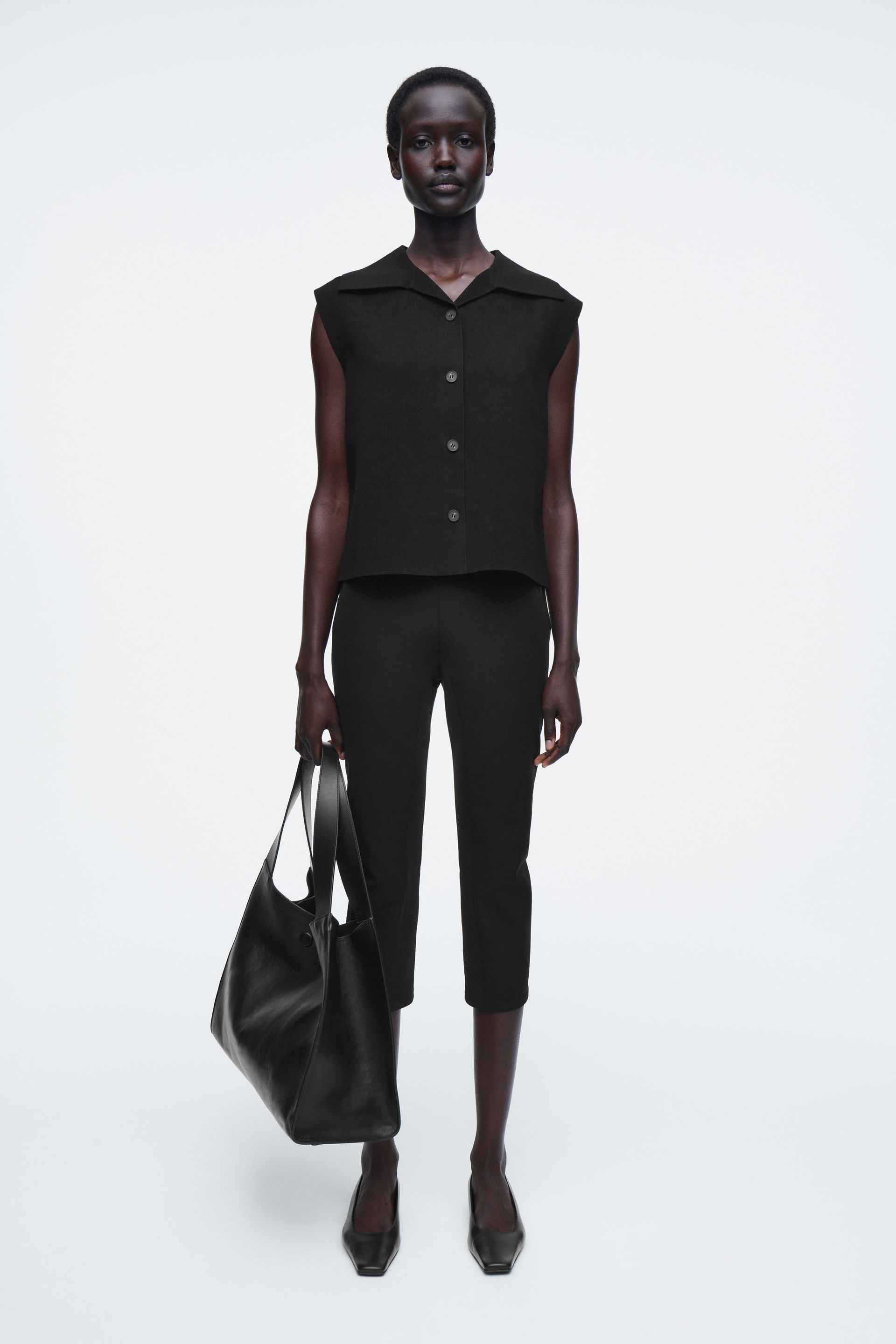 Slim Capri Trousers