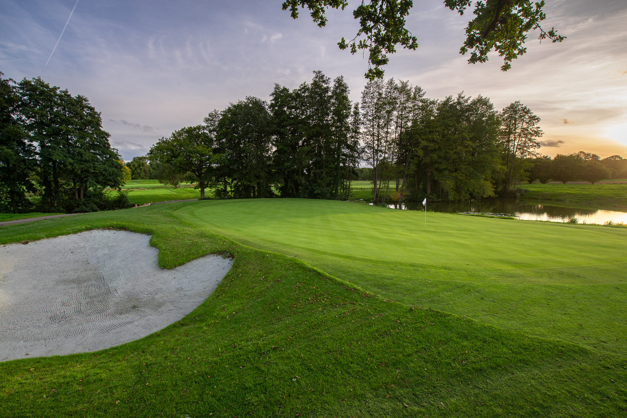 The 10th hole at Mad Swans in the South Downs