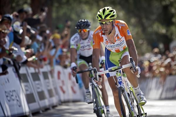 Vincenzo Nibali heads to the line on Flagstaff Mountain
