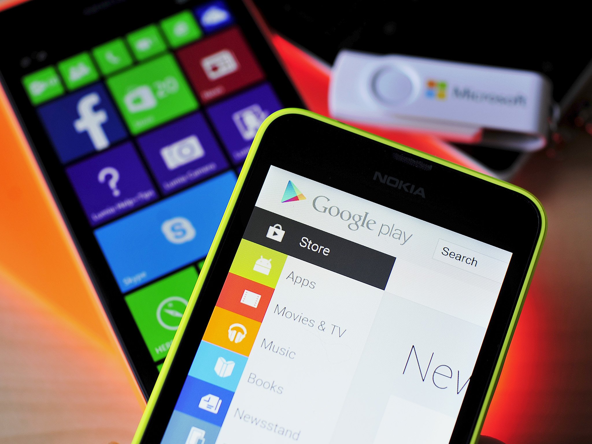 Google play microsoft. Microsoft Phone приложения. Windows Phone. Windows Phone Store. Лучшие приложения для люмия.