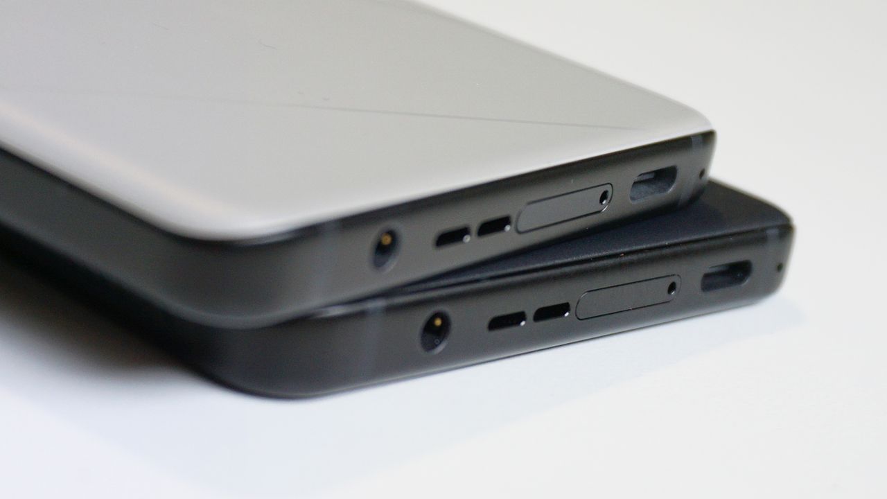 Asus Zenfone 11 Ultra review Asus ROG Phone 8 Pro USB