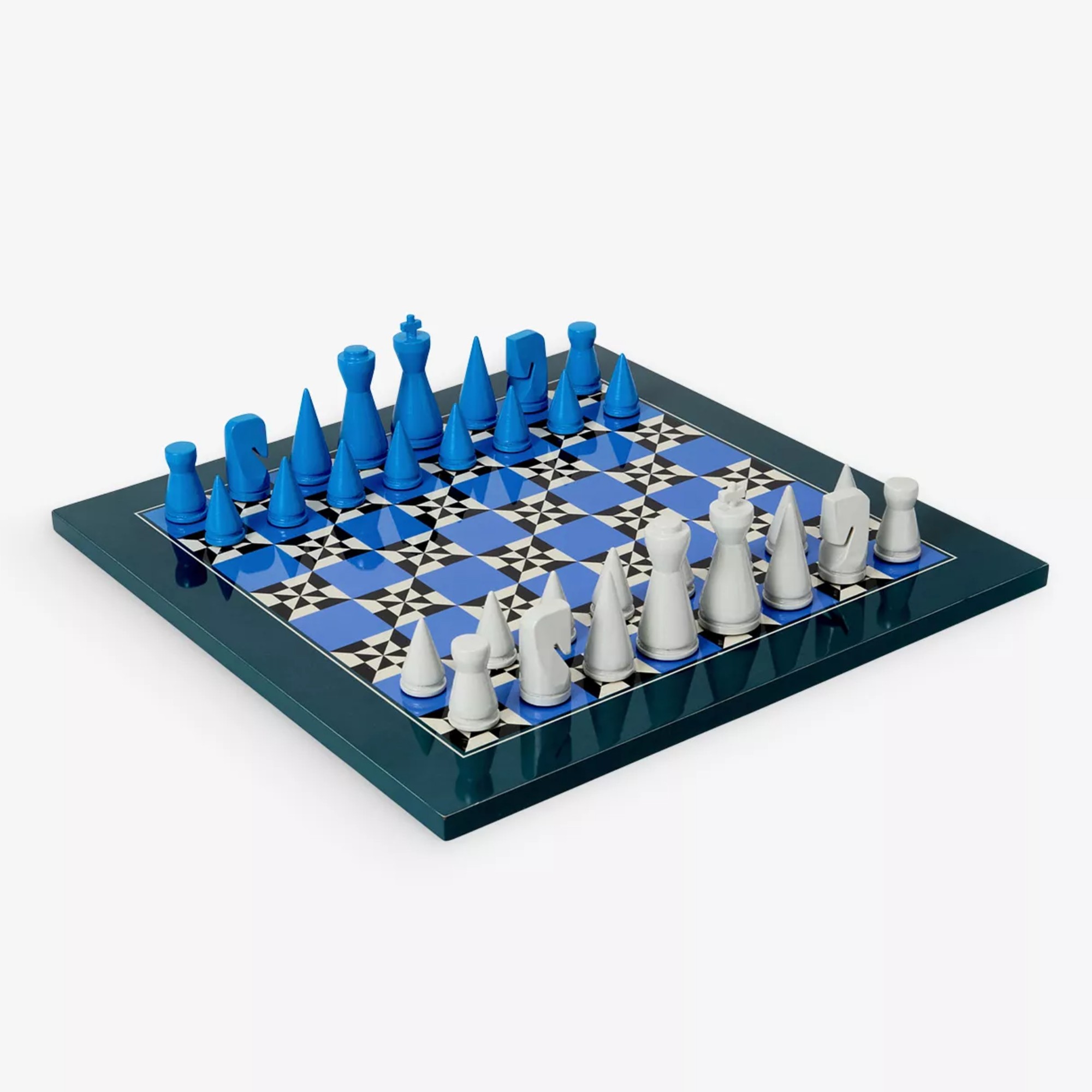 Printworks Poseidon lacquered chess board game set