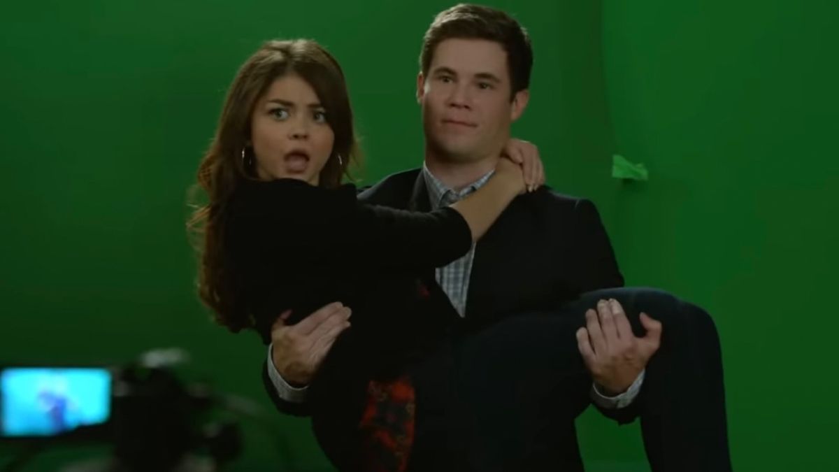 Adam Devine Talks Giving Sad Modern Family Fans A Reunion With Sarah Hyland  For Pitch Perfect's Bumper Series