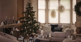 Scandi christmas tree scheme