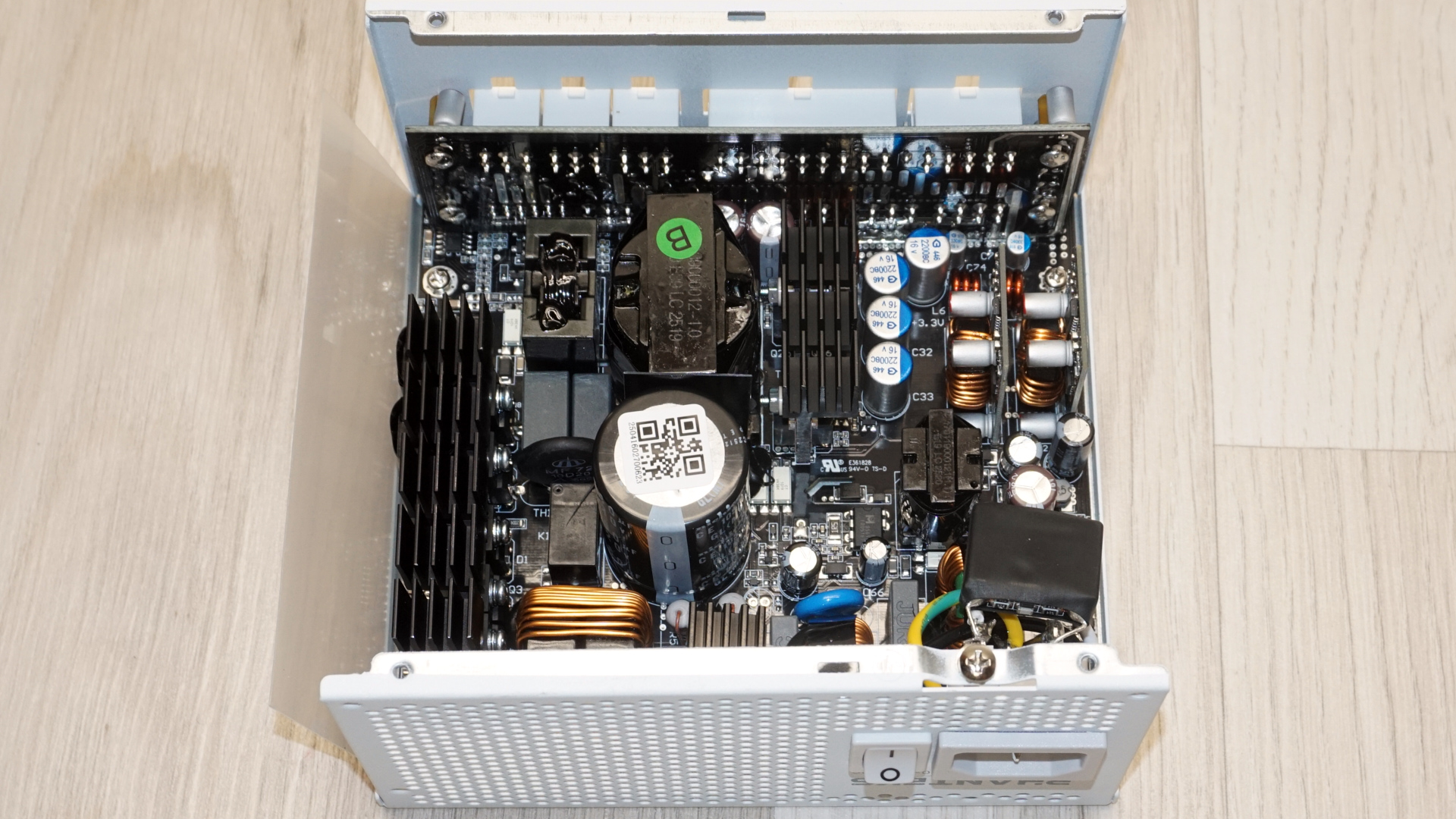 Phanteks  AMP GH 750W