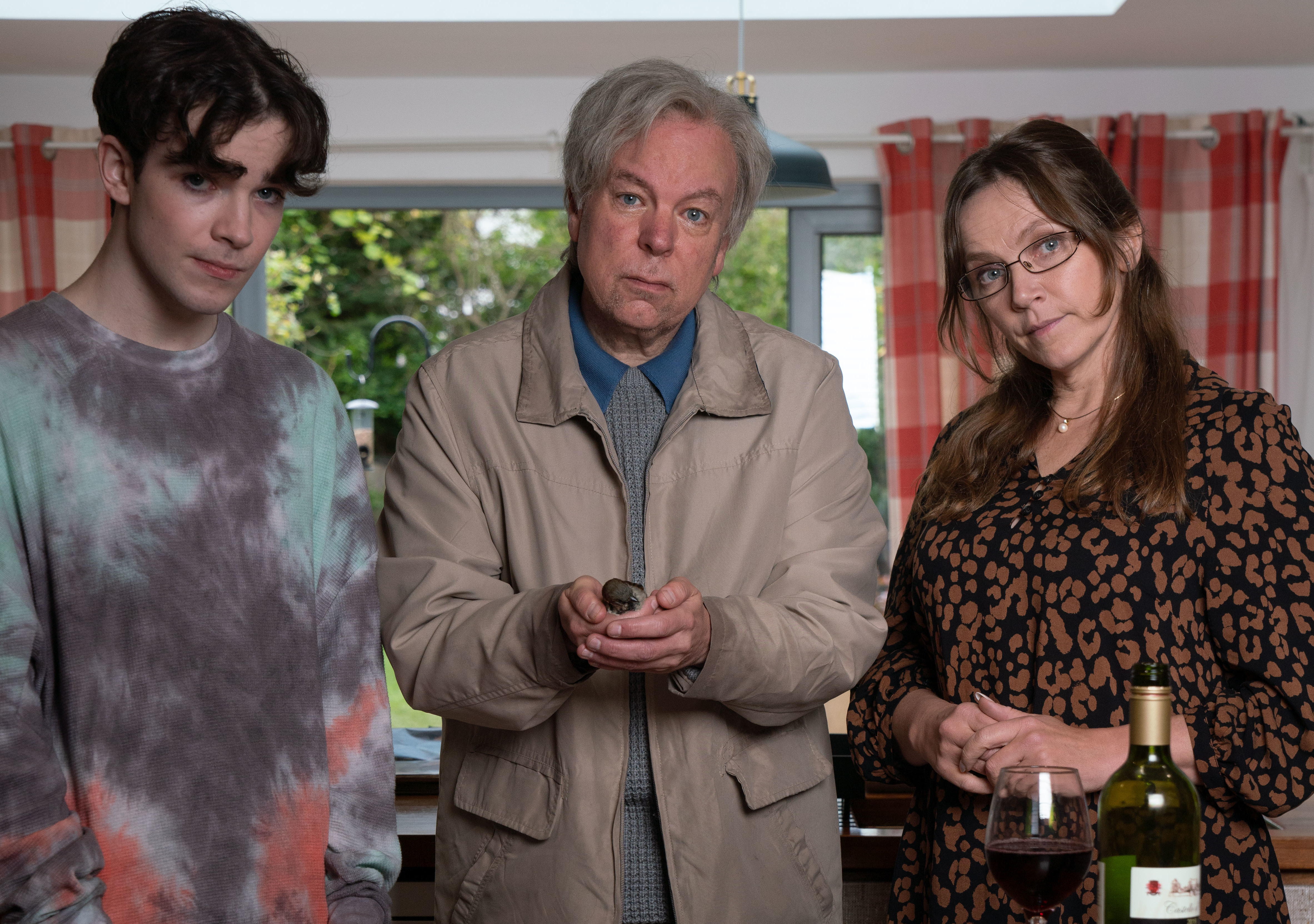 TV tonight Who comes knocking at the door of Helen and son Zach’s home?