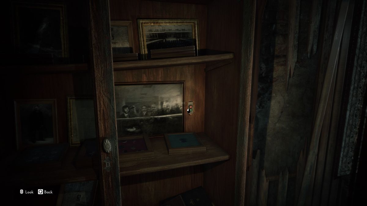 the medium search the hidden room