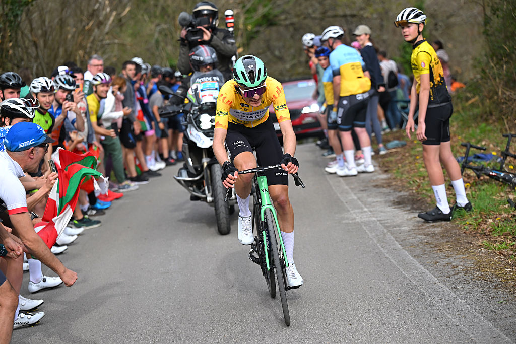 CUEVAS DE MENDUKILO, SPAIN - APRIL 07: Stage winner Paul Seixas of France and Team Decathlon CMA CGM - Yellow Leader Jersey competes in the breakaway while fans cheer during the 65th Itzulia Basque Country 2026, Stage 2 a 164.1km stage from Pamplona-Iruna to Cuevas de Mendukilo 757m / #UCIWT / on April 07, 2026 in Cuevas de Mendukilo, Spain. (Photo by Tim de Waele/Getty Images)