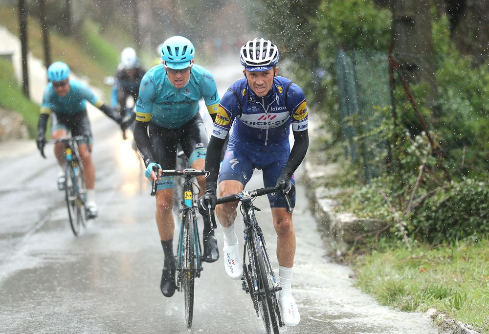 Julian Alaphilippe on the attack during the final stage at Paris-Nice