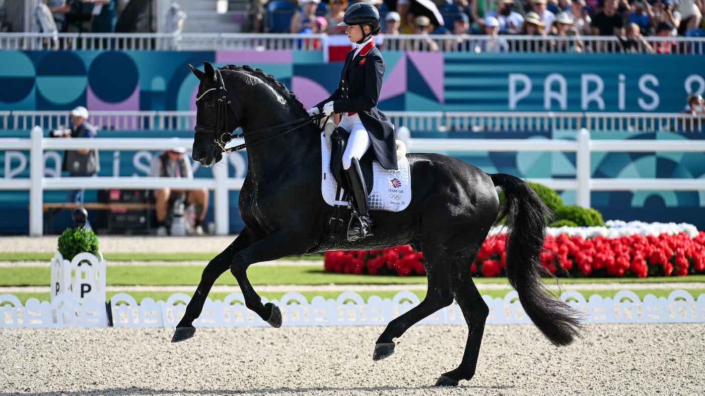 Lottie Fry and Glamourdale in the Olympic dressage grand prix at Paris 2024.