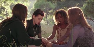 Neve Campbell, Fairuza Balk, Rachel True, and Robin Tunney in The Craft