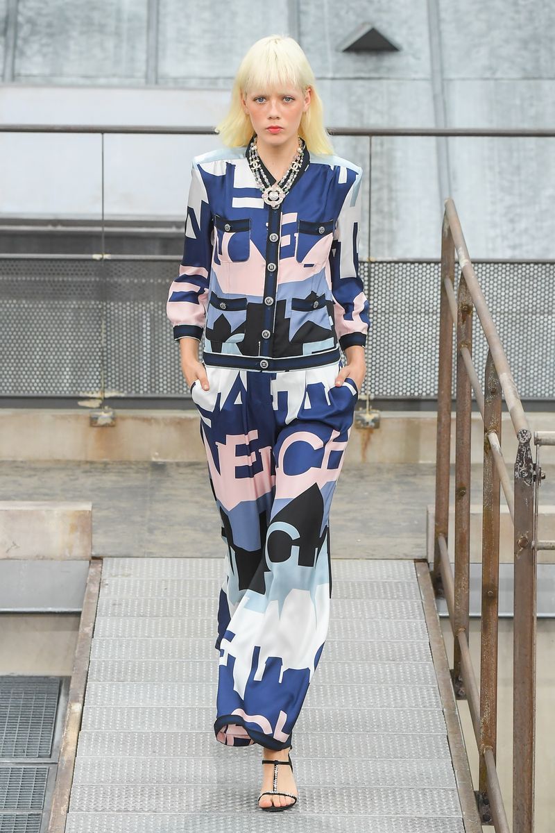 Clothing, Street fashion, Fashion, Blue, Electric blue, Pattern, Plaid, Outerwear, Footwear, Design,