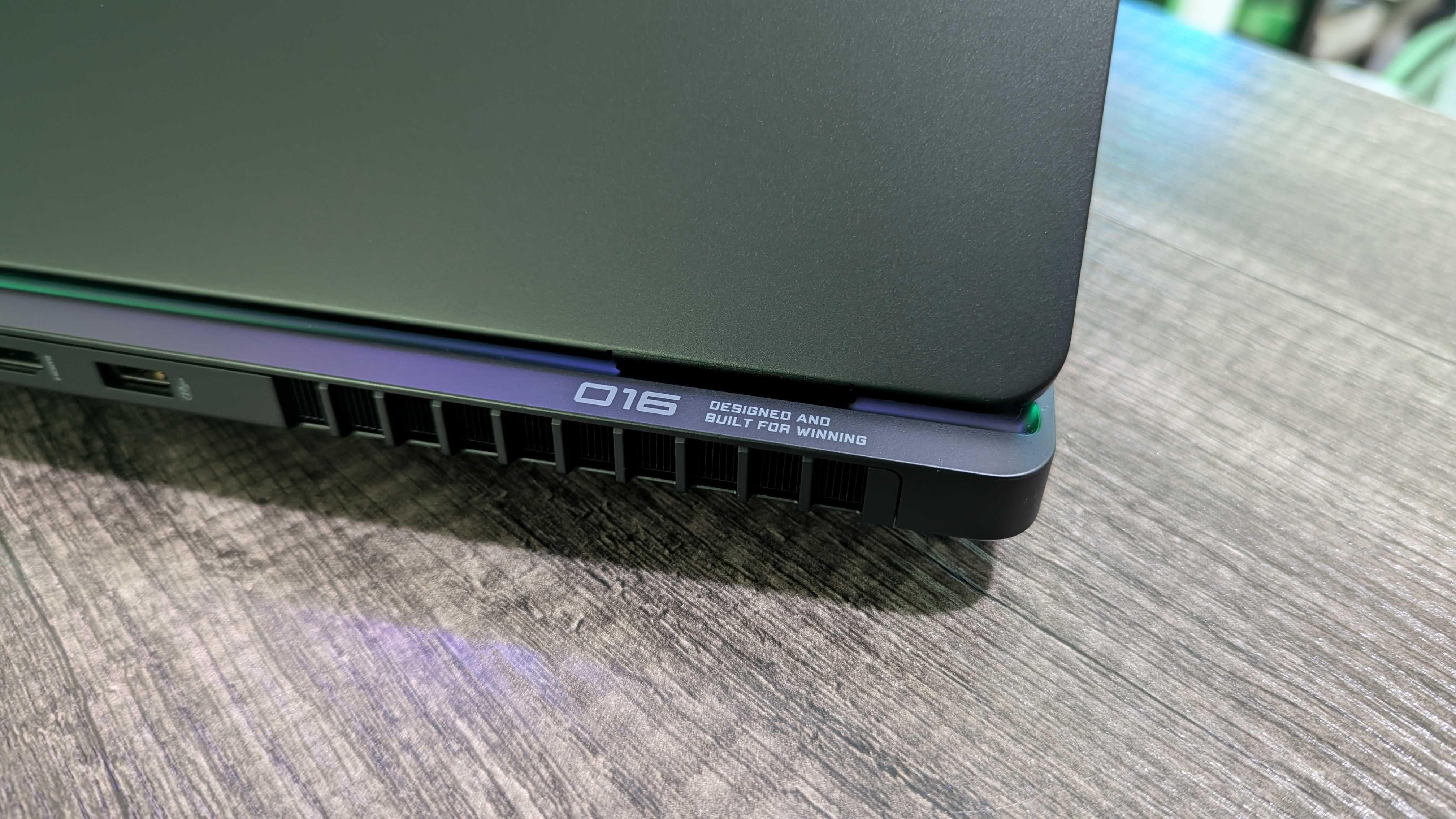 Image of the HP OMEN MAX 16 (2025) gaming laptop.