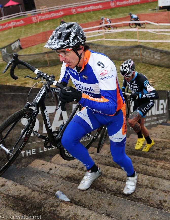 Adam Craig (Rabobank Giant) running the steps on lap two