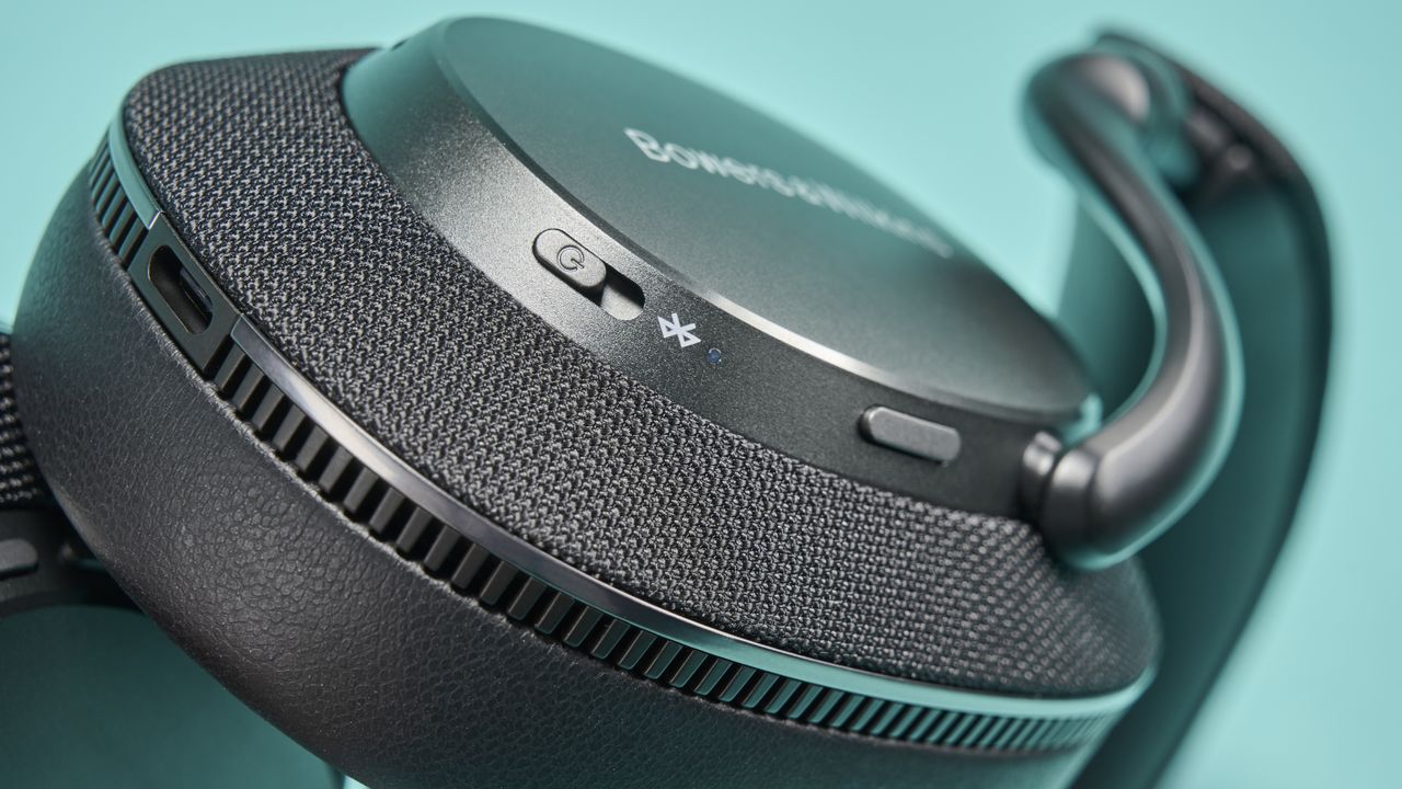 Bowers &amp; Wilkins Px7 S3 headphones review