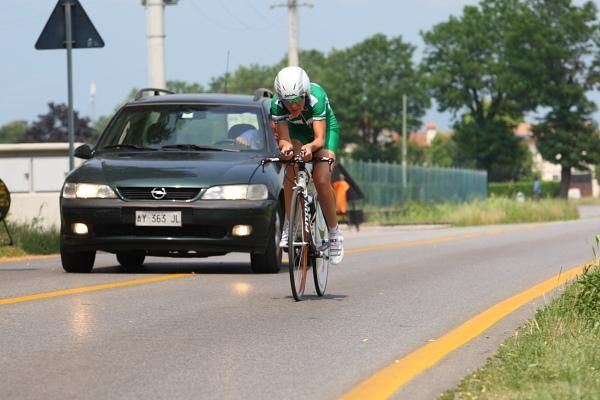 Leader in the mountains competition is Martine Bras (Gauss Rdz Ormu).