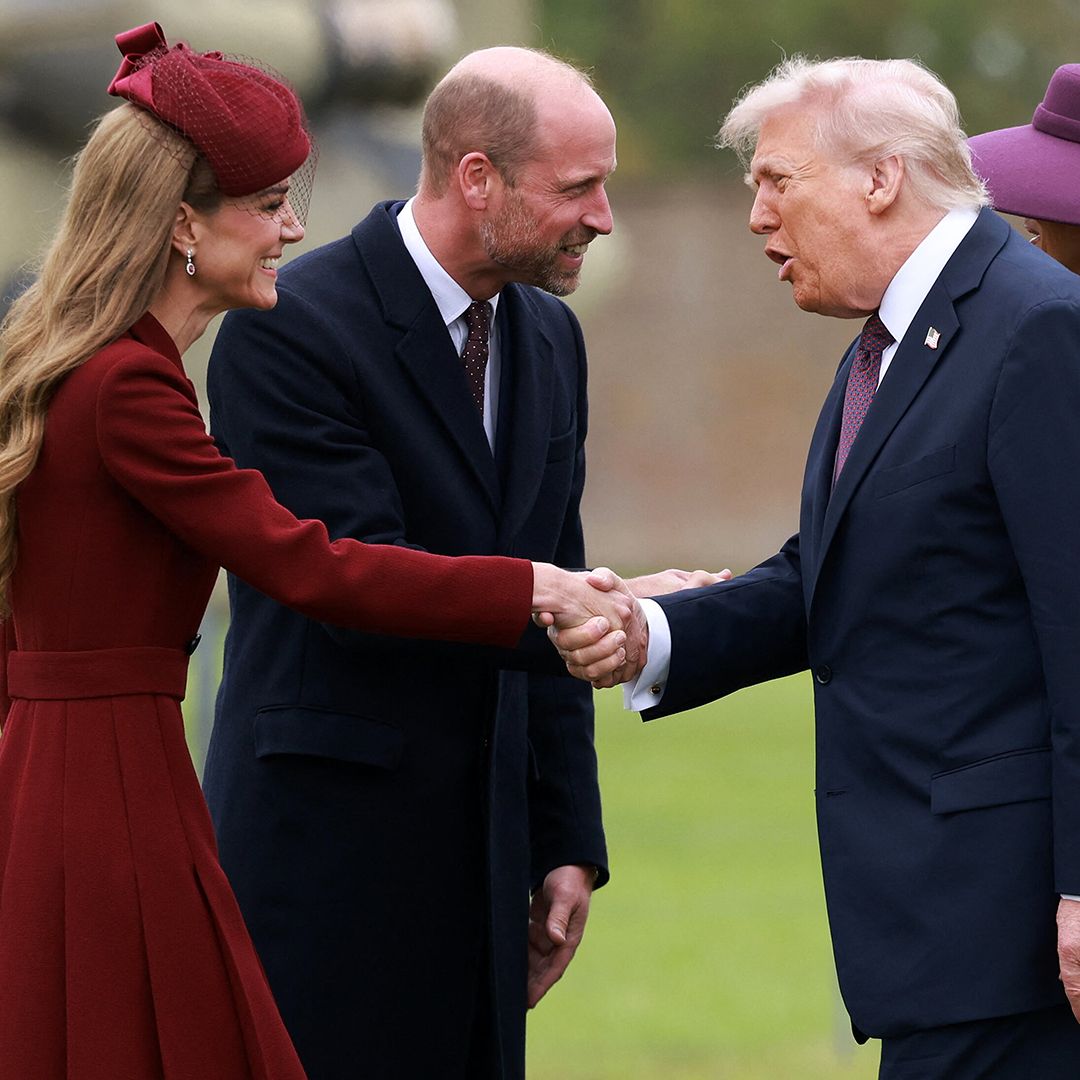 TOPSHOT - US President Donald Trump and First Lady Melania Trump are greeted by Britain&#039;s Prince William, Prince of Wales and Britain&#039;s Catherine, Princess of Wales, upon their arrival at the grounds of Windsor Castle, in Windsor, on September 17, 2025, for the start of a second State Visit. (Photo by Ian Vogler / POOL / AFP) (Photo by IAN VOGLER/POOL/AFP via Getty Images) 