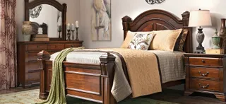 Mariana 4-Piece Bedroom Set