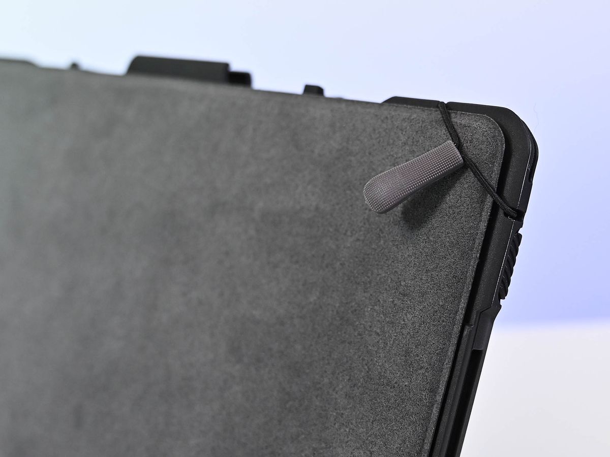 UAG Metropolis for Surface Pro X