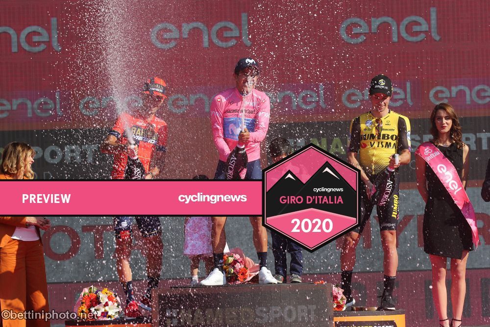 Richard Carapaz, Vincenzo Nibali and Primoz Roglic on the podium of the 2019 edition