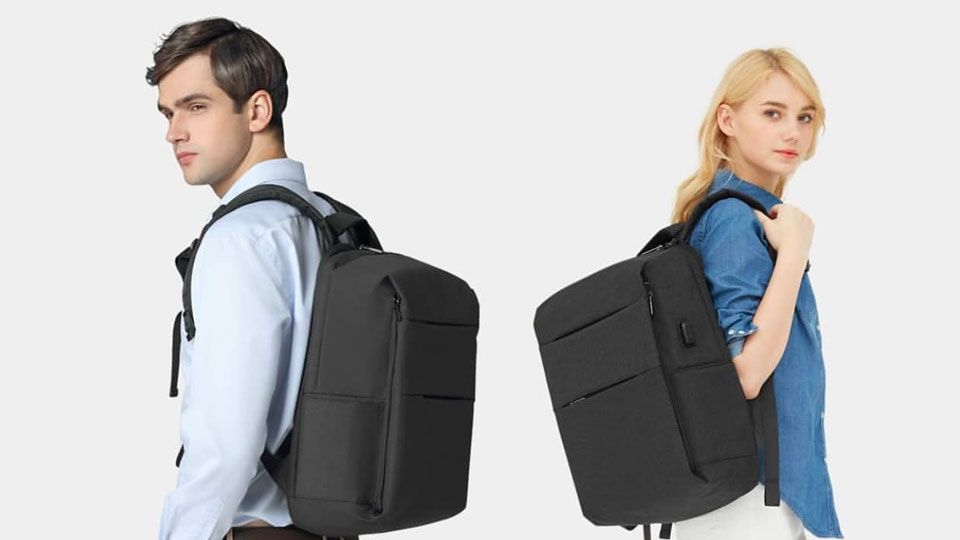 best smart travel bag