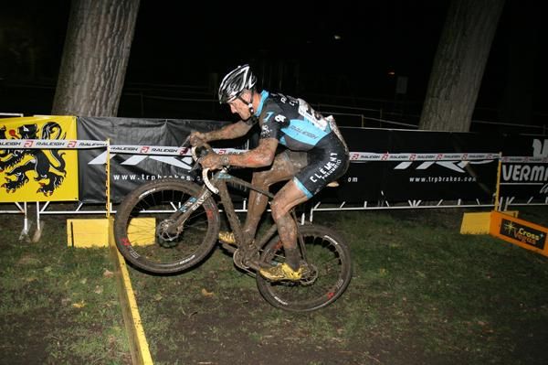 Ben Berden (Raleigh-Clement) bunny-hops the barriers.