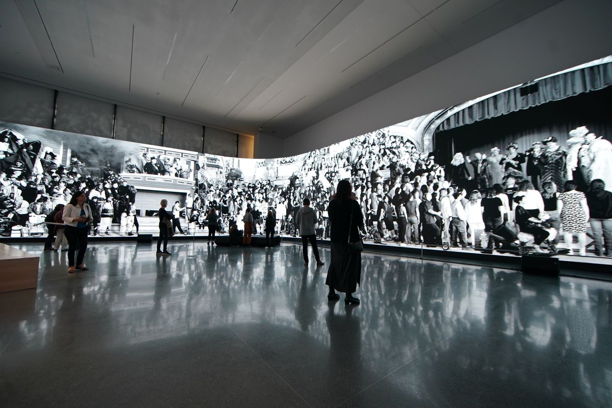 Enormous Digital Display Showcases Work of Renowned Artist