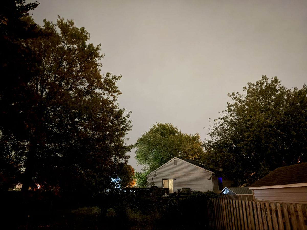 Apple iPhone 17 Pro Max low light sample.