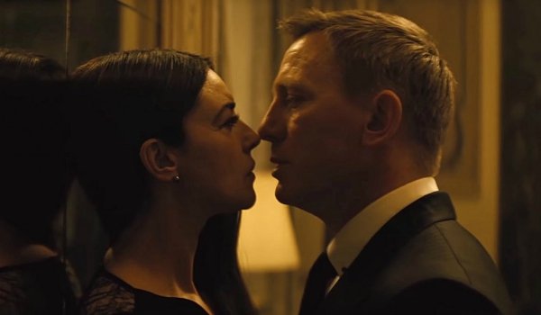 james-bond-s-new-theme-song-will-be-sung-by-british-pop-star-cinemablend