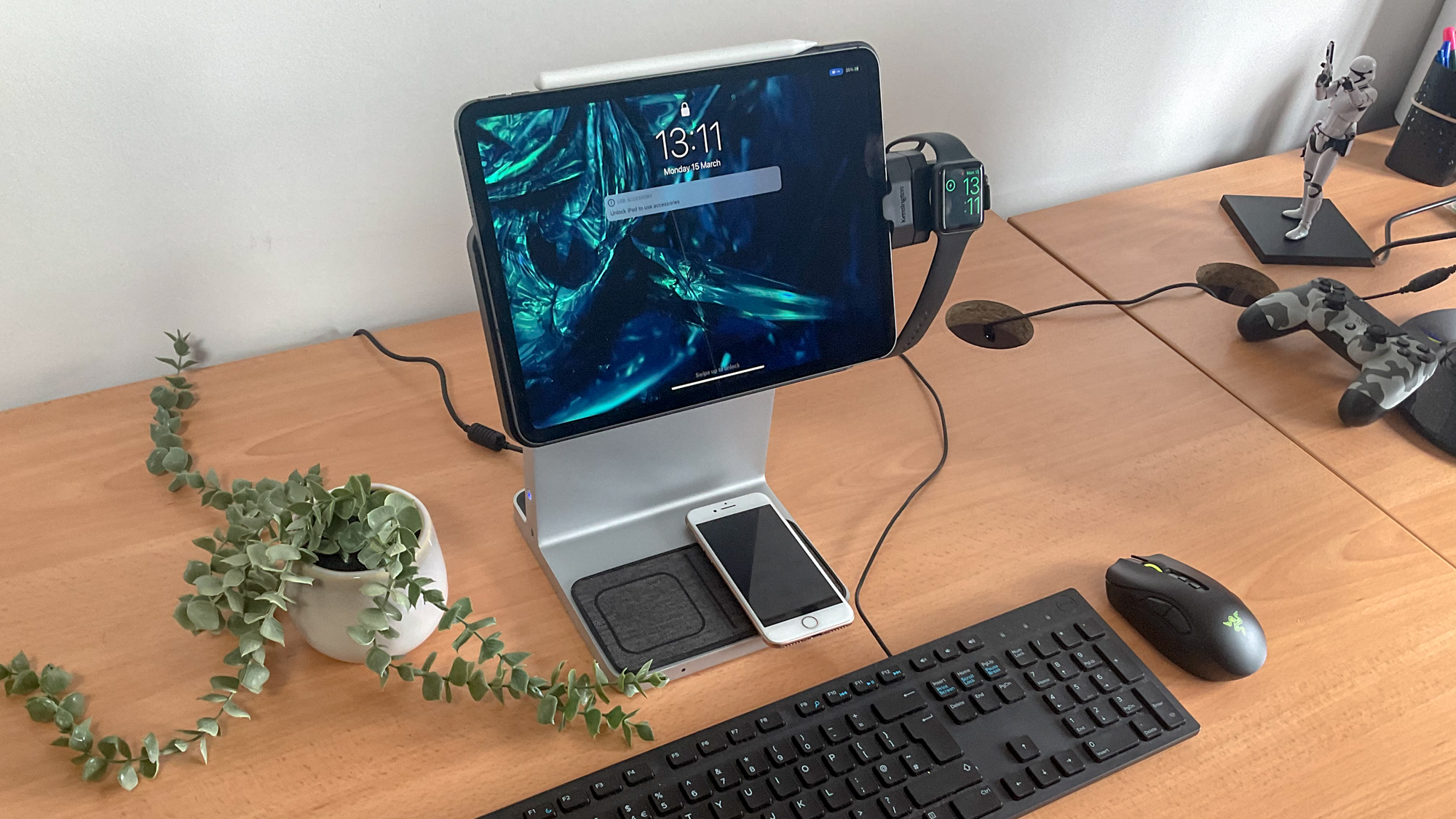 ipad air docking station monitor