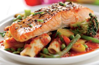 Salmon-fillet-with-vegetable-pasta-in-tomato-sauce