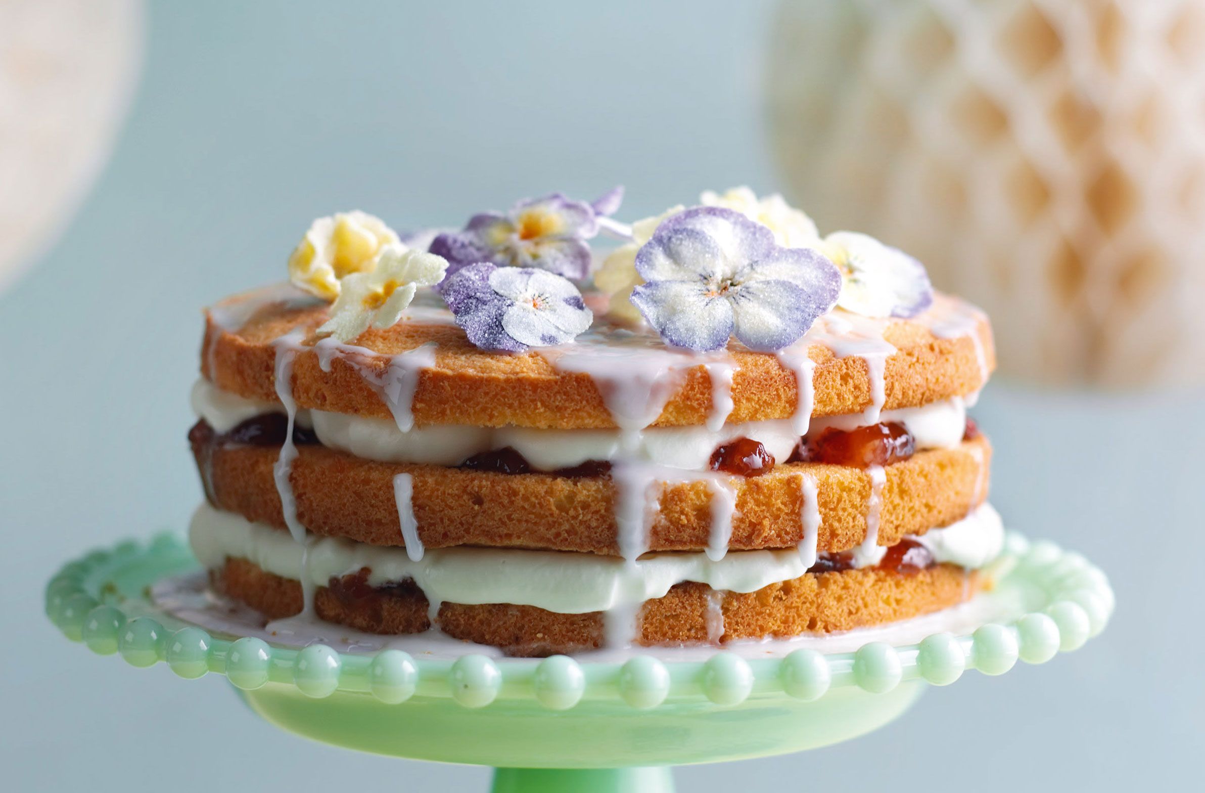 Elderflower drizzle cake recipe