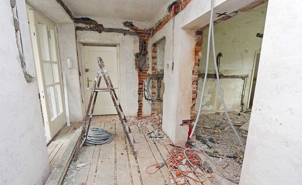 Removing A Load Bearing Wall Beginner S Guide Real Homes - How Do You Know If A Wall Is Load Bearing Uk
